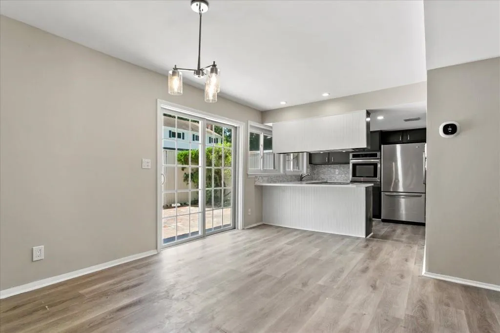 7312 Cardigan Circle, Sandy Springs, Georgia 30328, 3 Bedrooms Bedrooms, ,2 BathroomsBathrooms,Residential,Sold,7312 Cardigan Circle,7252827