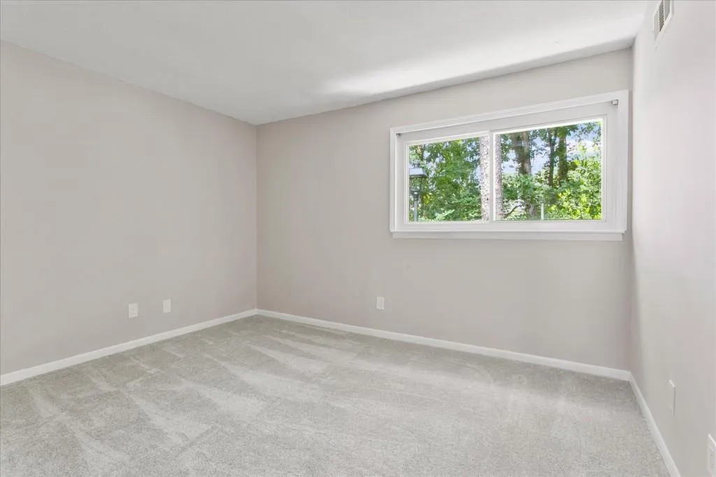 7312 Cardigan Circle, Sandy Springs, Georgia 30328, 3 Bedrooms Bedrooms, ,2 BathroomsBathrooms,Residential,Sold,7312 Cardigan Circle,7252827