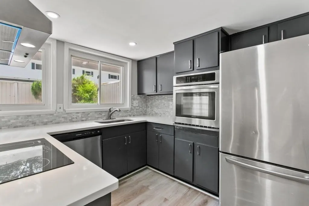 7312 Cardigan Circle, Sandy Springs, Georgia 30328, 3 Bedrooms Bedrooms, ,2 BathroomsBathrooms,Residential,Sold,7312 Cardigan Circle,7252827