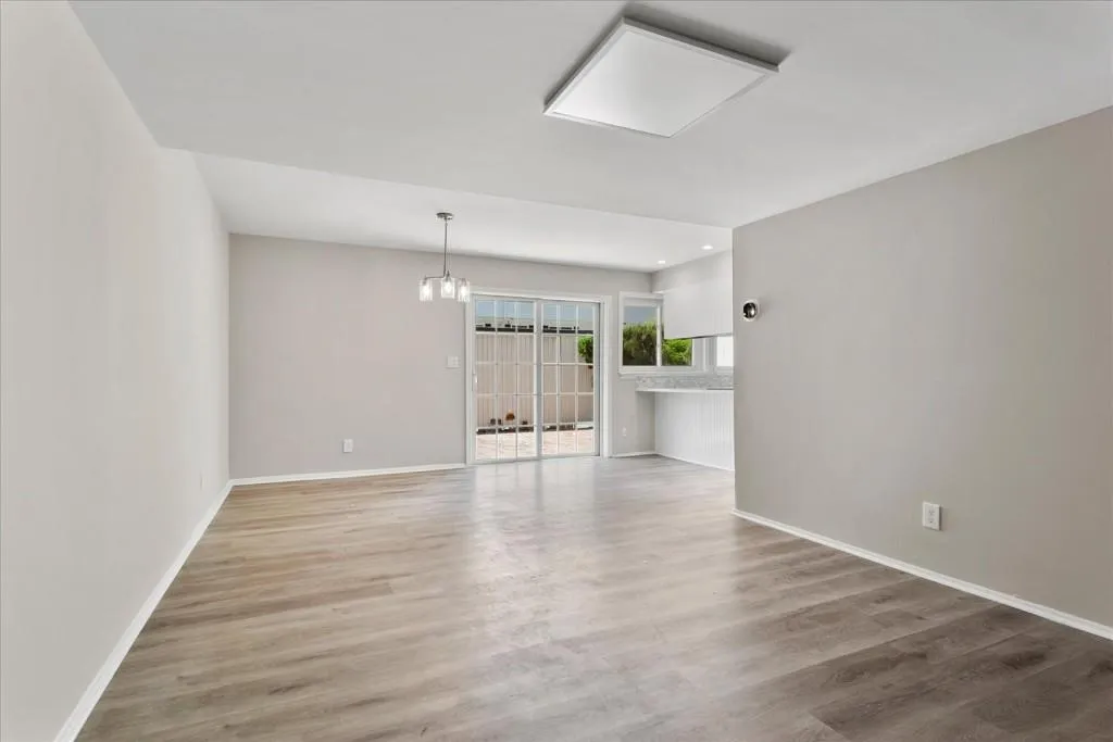 7312 Cardigan Circle, Sandy Springs, Georgia 30328, 3 Bedrooms Bedrooms, ,2 BathroomsBathrooms,Residential,Sold,7312 Cardigan Circle,7252827