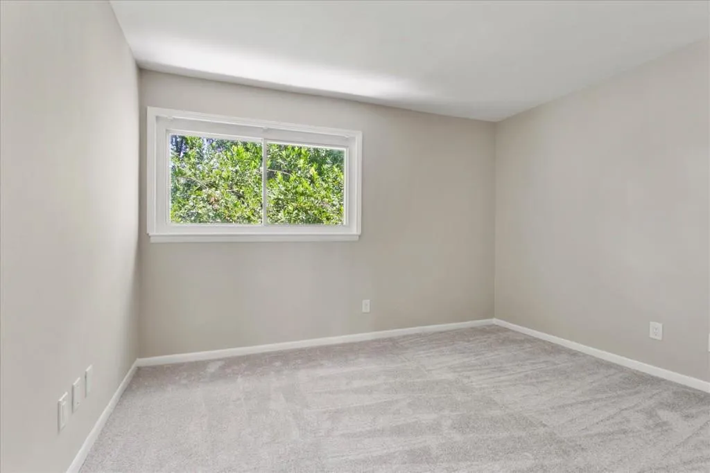 7312 Cardigan Circle, Sandy Springs, Georgia 30328, 3 Bedrooms Bedrooms, ,2 BathroomsBathrooms,Residential,Sold,7312 Cardigan Circle,7252827