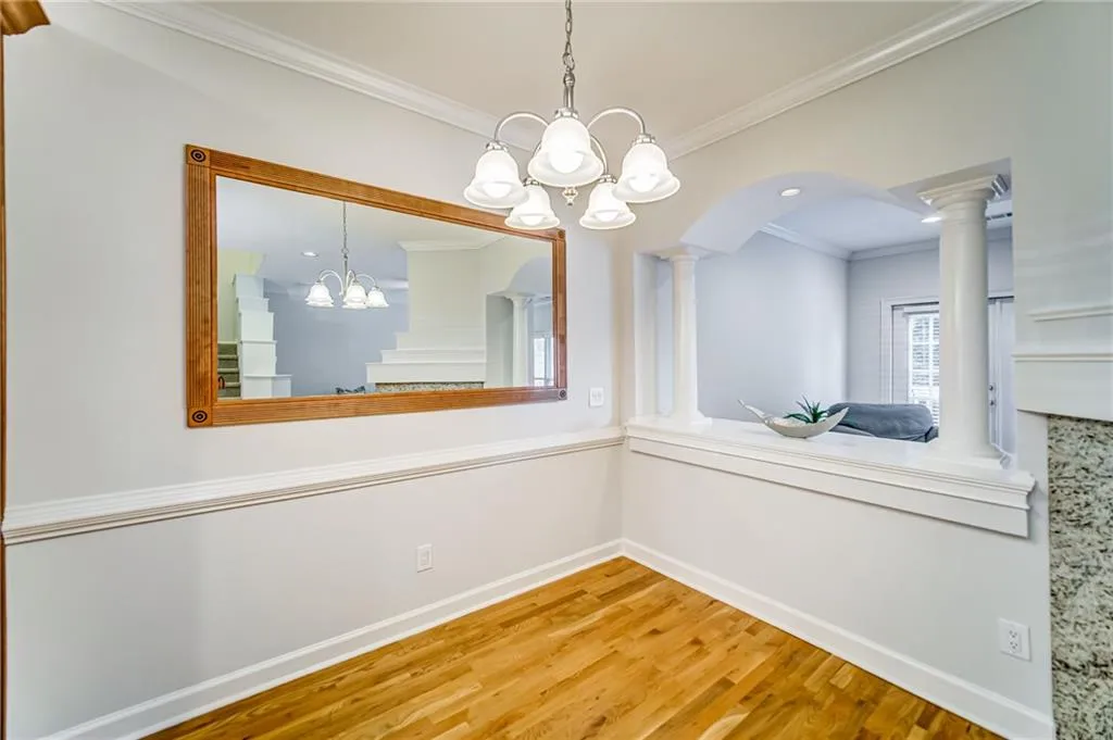 8570 Hope Mews Court, Sandy Springs, Georgia 30350, 2 Bedrooms Bedrooms, ,2 BathroomsBathrooms,Residential,Sold,8570 Hope Mews Court,6754882