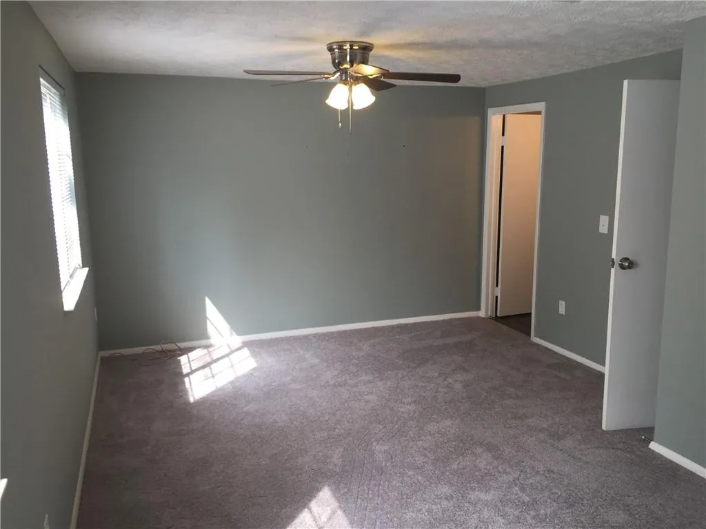 8863 Roberts Drive, Sandy Springs, Georgia 30350, 2 Bedrooms Bedrooms, ,2 BathroomsBathrooms,Residential,Sold,8863 Roberts Drive,6696829