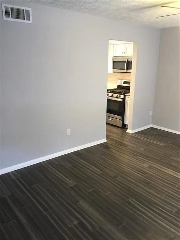 8863 Roberts Drive, Sandy Springs, Georgia 30350, 2 Bedrooms Bedrooms, ,2 BathroomsBathrooms,Residential,Sold,8863 Roberts Drive,6696829