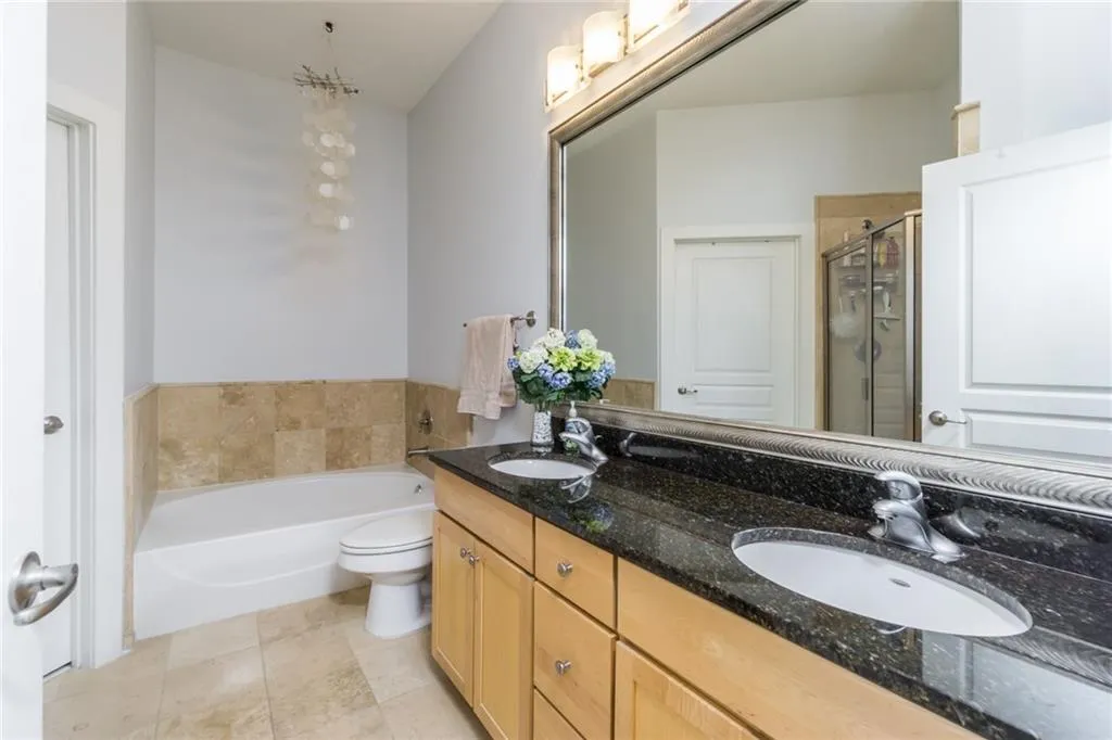 799 Hammond Drive Unit 424, Sandy Springs, Georgia 30328, 2 Bedrooms Bedrooms, ,2 BathroomsBathrooms,Residential,Sold,799 Hammond Drive Unit 424,6129704