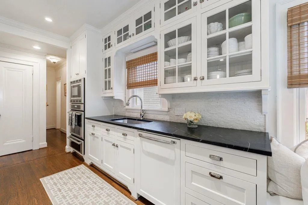 42 Camden Road Ne, Atlanta, Georgia 30309, 3 Bedrooms Bedrooms, ,2 BathroomsBathrooms,Residential,For Sale,42 Camden Road Ne,7648094