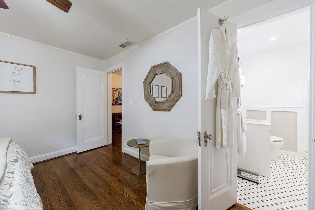 42 Camden Road Ne, Atlanta, Georgia 30309, 3 Bedrooms Bedrooms, ,2 BathroomsBathrooms,Residential,For Sale,42 Camden Road Ne,7648094