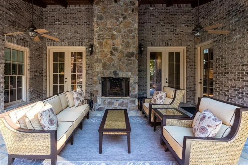 5550 Dupree Drive, Atlanta, Georgia 30327, 5 Bedrooms Bedrooms, ,5 BathroomsBathrooms,Residential,Sold,5550 Dupree Drive,6646715 5550 Dupree Drive, Atlanta, Georgia 30327, 5 Bedrooms Bedrooms, ,5 BathroomsBathrooms,Residential,Sold,5550 Dupree Drive,6646715