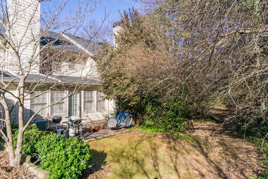 7919 Briar Villa Place, Sandy Springs, Georgia 30350, 2 Bedrooms Bedrooms, ,2 BathroomsBathrooms,Residential,Sold,7919 Briar Villa Place,6669519