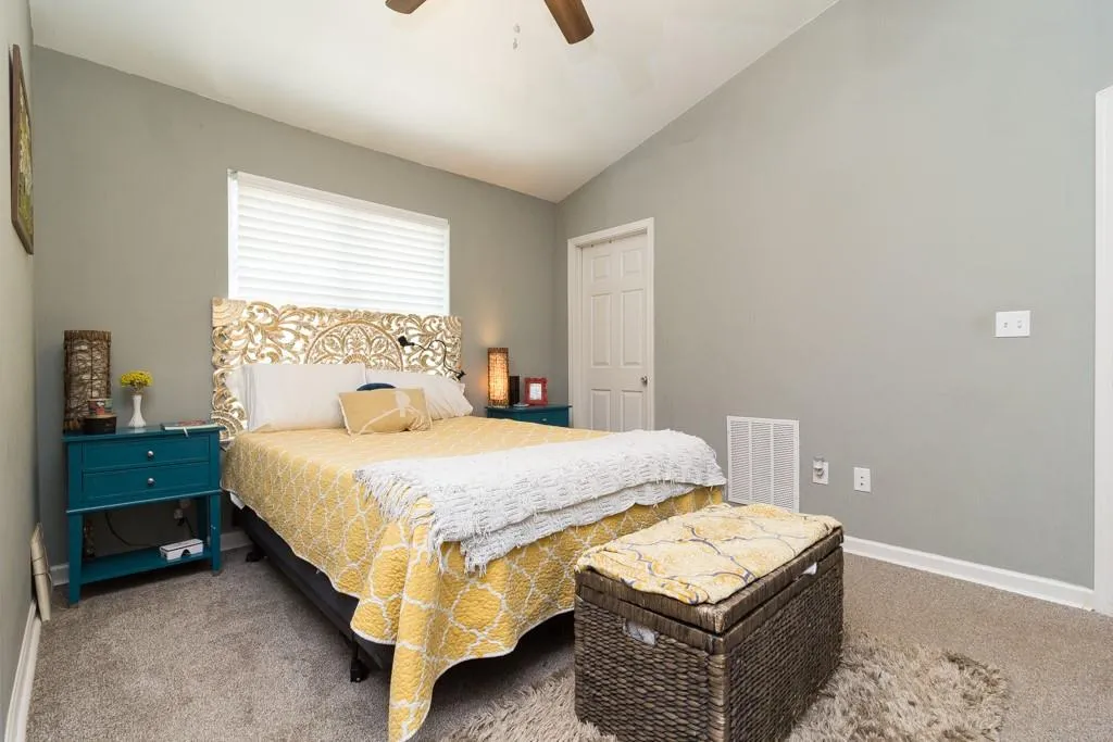 1706 Queen Anne Court, Sandy Springs, Georgia 30350, 2 Bedrooms Bedrooms, ,2 BathroomsBathrooms,Residential,Sold,1706 Queen Anne Court,6581135