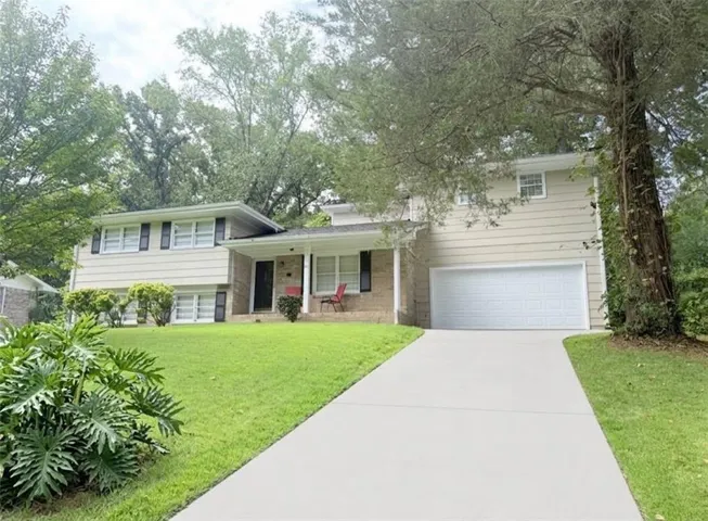 927 Magna Carta Drive Nw, Atlanta, Georgia 30318