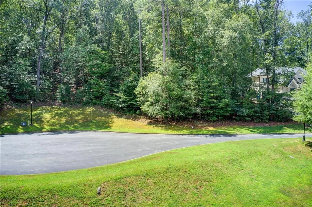 3869 Features 180 Feet of Frontage