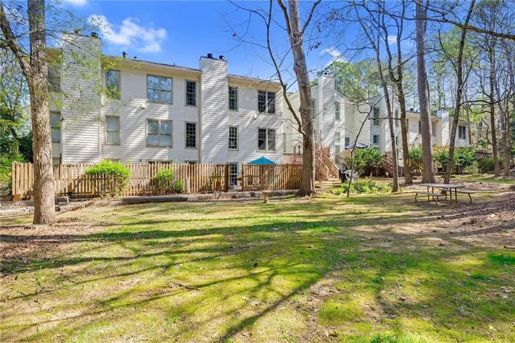 402 Brandywine Circle, Atlanta, Georgia 30350, 4 Bedrooms Bedrooms, ,3 BathroomsBathrooms,Residential,Sold,402 Brandywine Circle,7359250
