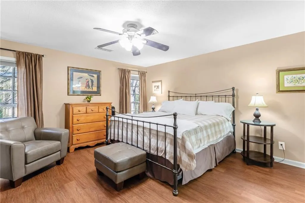 402 Brandywine Circle, Atlanta, Georgia 30350, 4 Bedrooms Bedrooms, ,3 BathroomsBathrooms,Residential,Sold,402 Brandywine Circle,7359250