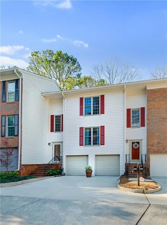 402 Brandywine Circle, Atlanta, Georgia 30350, 4 Bedrooms Bedrooms, ,3 BathroomsBathrooms,Residential,Sold,402 Brandywine Circle,7359250