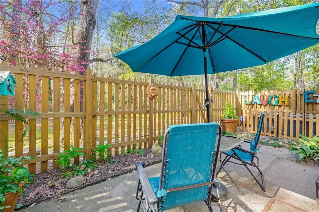 402 Brandywine Circle, Atlanta, Georgia 30350, 4 Bedrooms Bedrooms, ,3 BathroomsBathrooms,Residential,Sold,402 Brandywine Circle,7359250