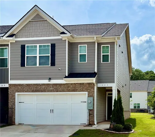 111 Hampton Circle, Mcdonough, Georgia 30253