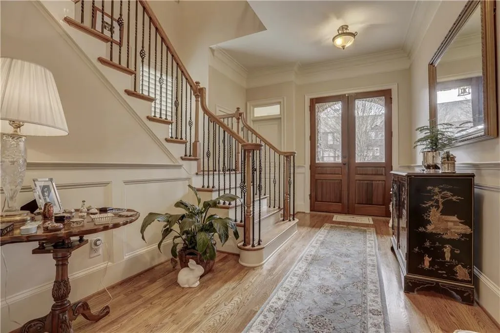 22 High Top Circle, Atlanta, Georgia 30328, 5 Bedrooms Bedrooms, ,4 BathroomsBathrooms,Residential,Sold,22 High Top Circle,5968567