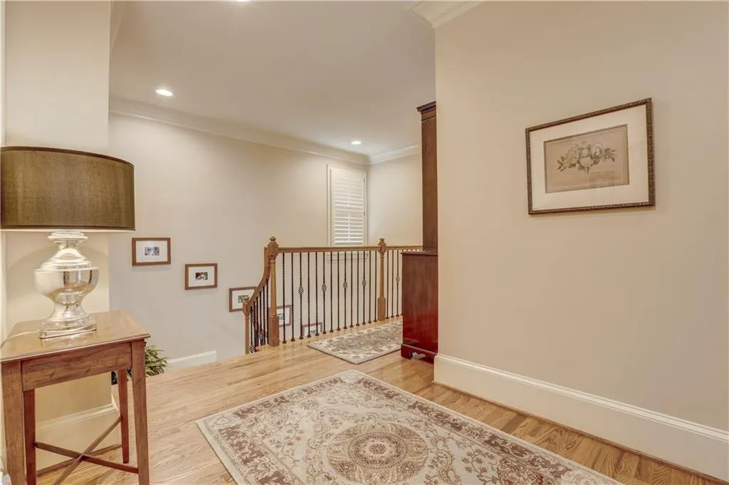 22 High Top Circle, Atlanta, Georgia 30328, 5 Bedrooms Bedrooms, ,4 BathroomsBathrooms,Residential,Sold,22 High Top Circle,5968567