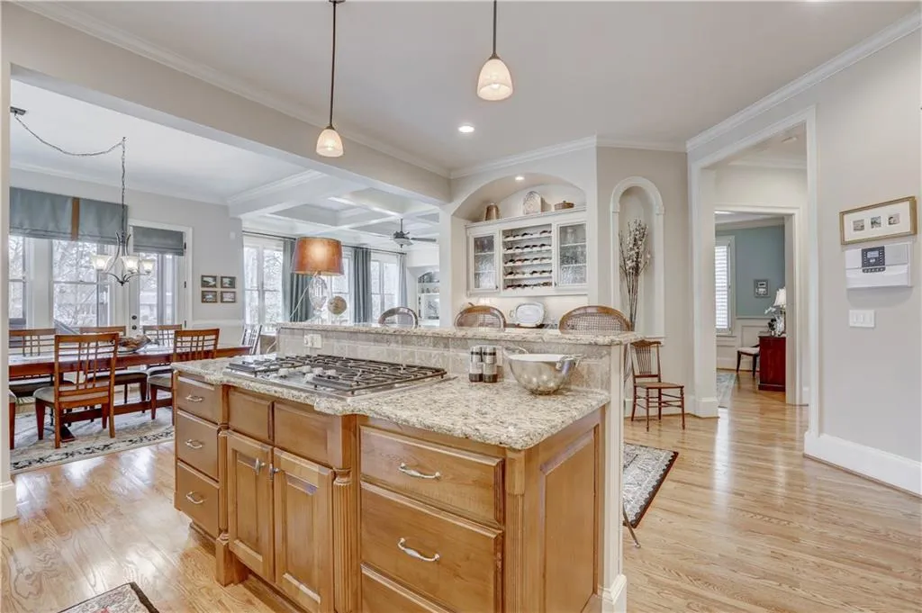 22 High Top Circle, Atlanta, Georgia 30328, 5 Bedrooms Bedrooms, ,4 BathroomsBathrooms,Residential,Sold,22 High Top Circle,5968567