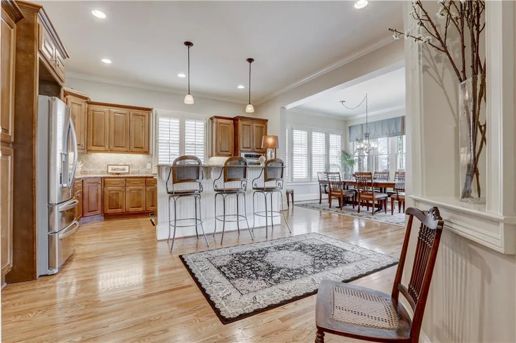 22 High Top Circle, Atlanta, Georgia 30328, 5 Bedrooms Bedrooms, ,4 BathroomsBathrooms,Residential,Sold,22 High Top Circle,5968567