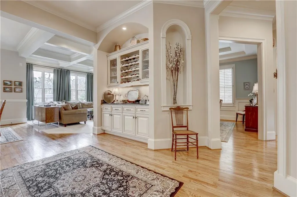 22 High Top Circle, Atlanta, Georgia 30328, 5 Bedrooms Bedrooms, ,4 BathroomsBathrooms,Residential,Sold,22 High Top Circle,5968567