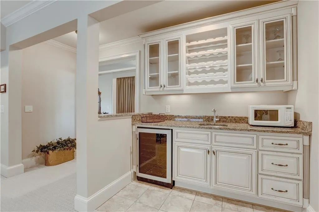 22 High Top Circle, Atlanta, Georgia 30328, 5 Bedrooms Bedrooms, ,4 BathroomsBathrooms,Residential,Sold,22 High Top Circle,5968567