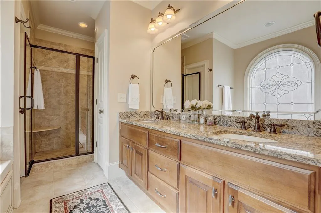 22 High Top Circle, Atlanta, Georgia 30328, 5 Bedrooms Bedrooms, ,4 BathroomsBathrooms,Residential,Sold,22 High Top Circle,5968567