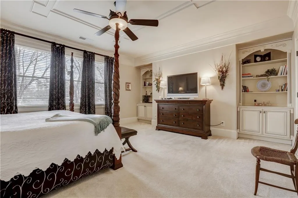 22 High Top Circle, Atlanta, Georgia 30328, 5 Bedrooms Bedrooms, ,4 BathroomsBathrooms,Residential,Sold,22 High Top Circle,5968567