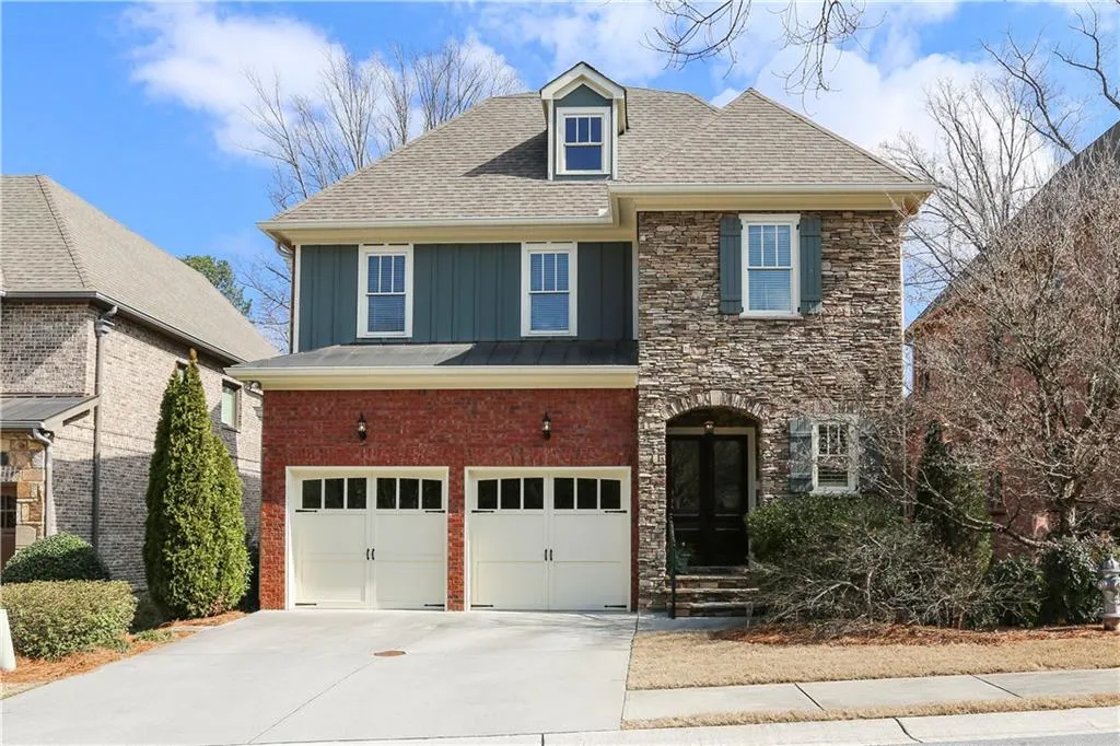 22 High Top Circle, Atlanta, Georgia 30328, 5 Bedrooms Bedrooms, ,4 BathroomsBathrooms,Residential,Sold,22 High Top Circle,5968567
