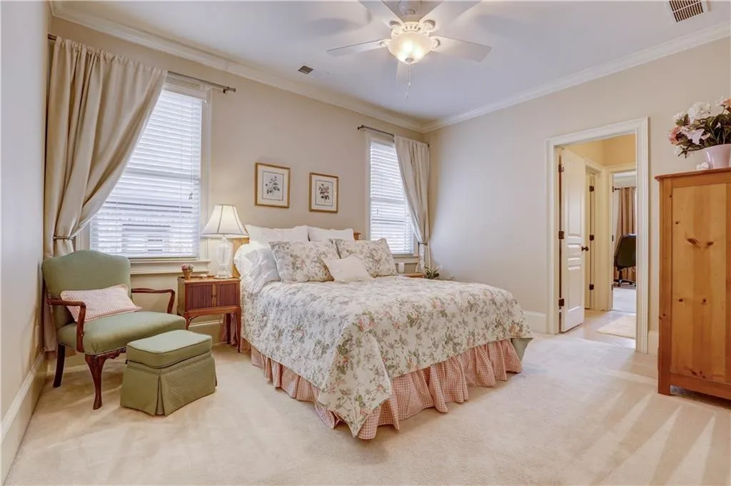 22 High Top Circle, Atlanta, Georgia 30328, 5 Bedrooms Bedrooms, ,4 BathroomsBathrooms,Residential,Sold,22 High Top Circle,5968567