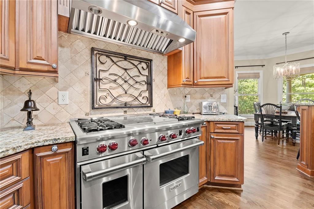 8390 Jett Ferry Road, Sandy Springs, Georgia 30350, 6 Bedrooms Bedrooms, ,6 BathroomsBathrooms,Residential,Sold,8390 Jett Ferry Road,7286534