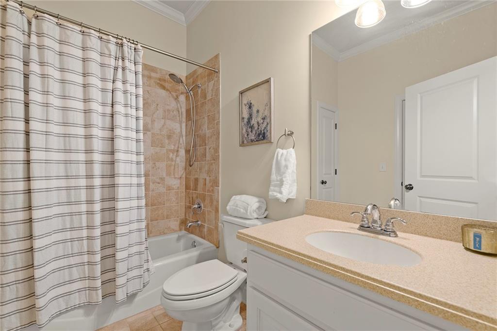 8390 Jett Ferry Road, Sandy Springs, Georgia 30350, 6 Bedrooms Bedrooms, ,6 BathroomsBathrooms,Residential,Sold,8390 Jett Ferry Road,7286534