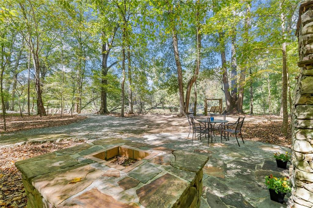 8390 Jett Ferry Road, Sandy Springs, Georgia 30350, 6 Bedrooms Bedrooms, ,6 BathroomsBathrooms,Residential,Sold,8390 Jett Ferry Road,7286534