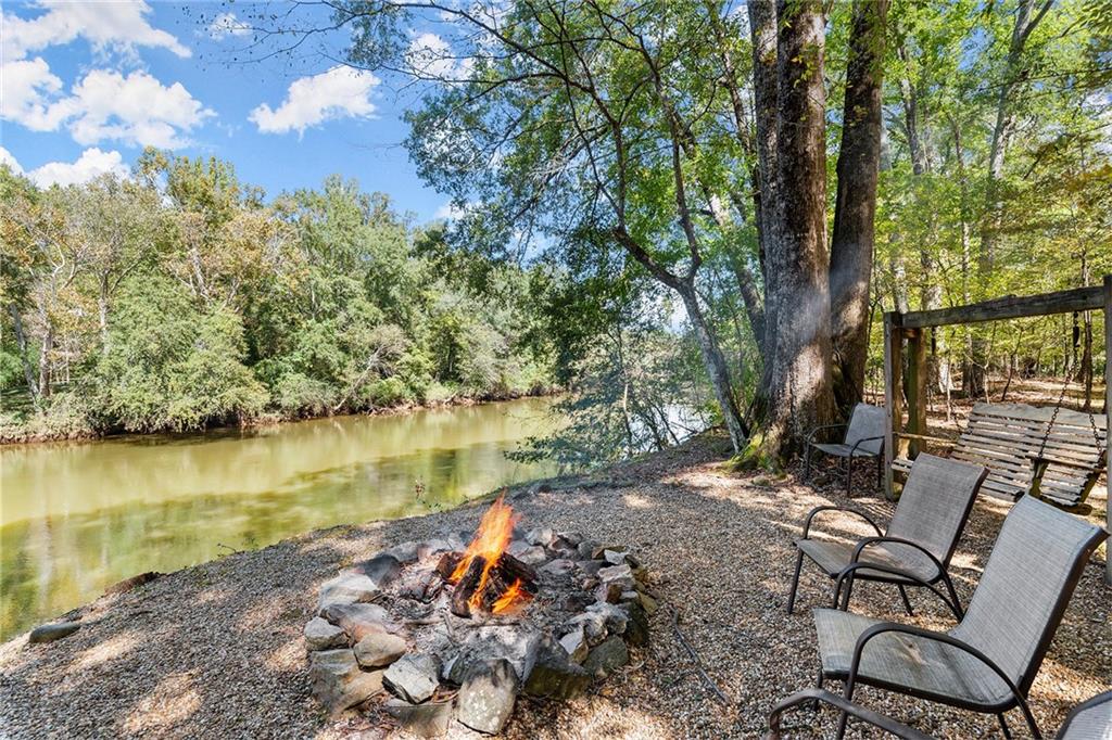 8390 Jett Ferry Road, Sandy Springs, Georgia 30350, 6 Bedrooms Bedrooms, ,6 BathroomsBathrooms,Residential,Sold,8390 Jett Ferry Road,7286534