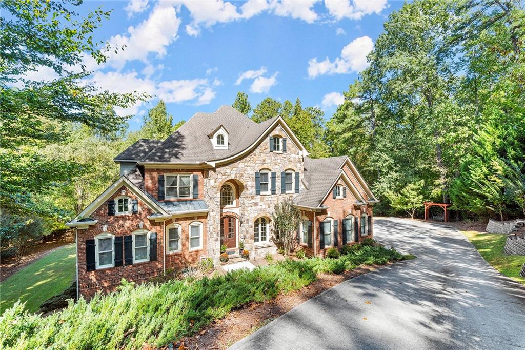 8390 Jett Ferry Road, Sandy Springs, Georgia 30350, 6 Bedrooms Bedrooms, ,6 BathroomsBathrooms,Residential,Sold,8390 Jett Ferry Road,7286534