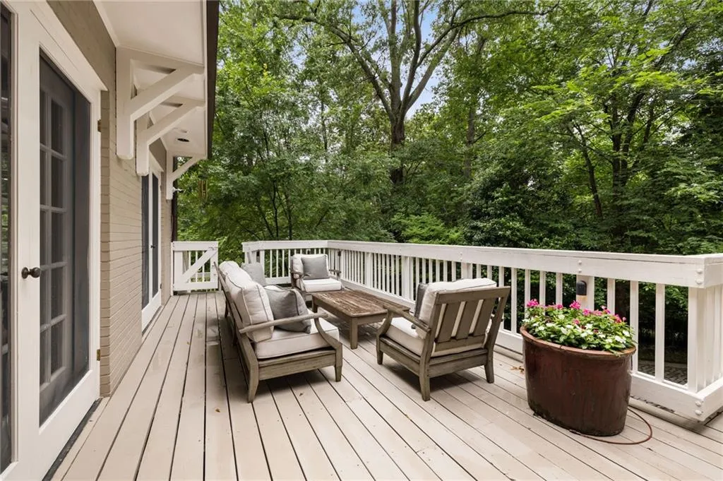 241 Nacoochee Drive Nw, Atlanta, Georgia 30305, 4 Bedrooms Bedrooms, ,3 BathroomsBathrooms,Residential,For Sale,241 Nacoochee Drive Nw,7593170