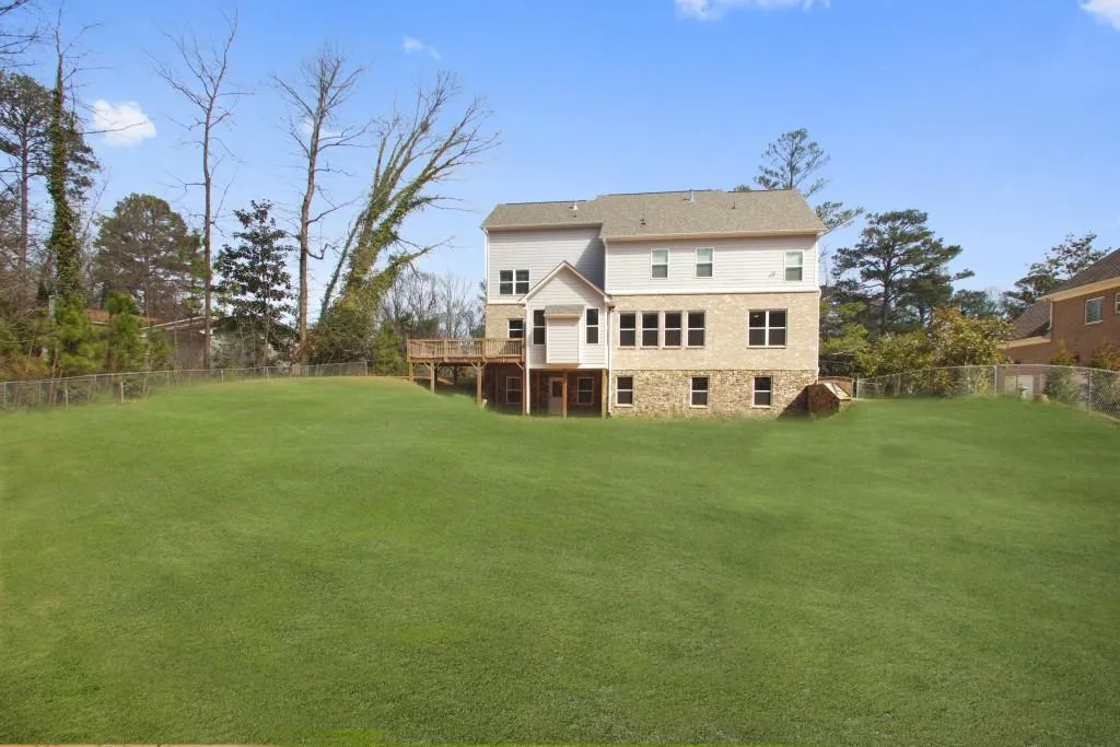6440 Bridgewood Valley Road, Sandy Springs, Georgia 30328, 5 Bedrooms Bedrooms, ,4 BathroomsBathrooms,Residential,Sold,6440 Bridgewood Valley Road,5674167