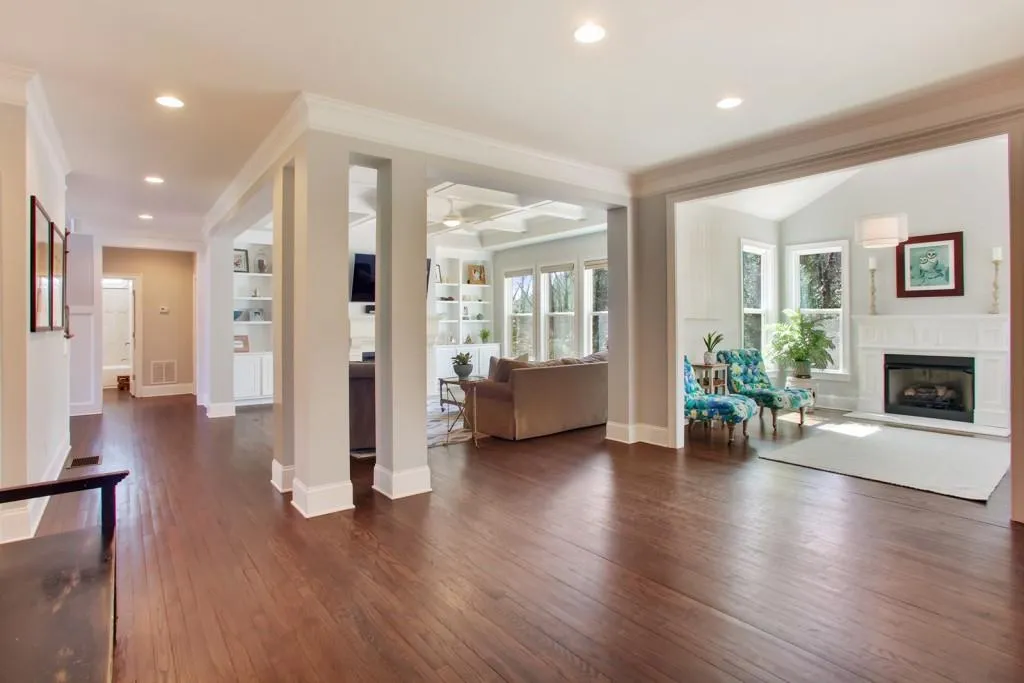 6440 Bridgewood Valley Road, Sandy Springs, Georgia 30328, 5 Bedrooms Bedrooms, ,4 BathroomsBathrooms,Residential,Sold,6440 Bridgewood Valley Road,5674167