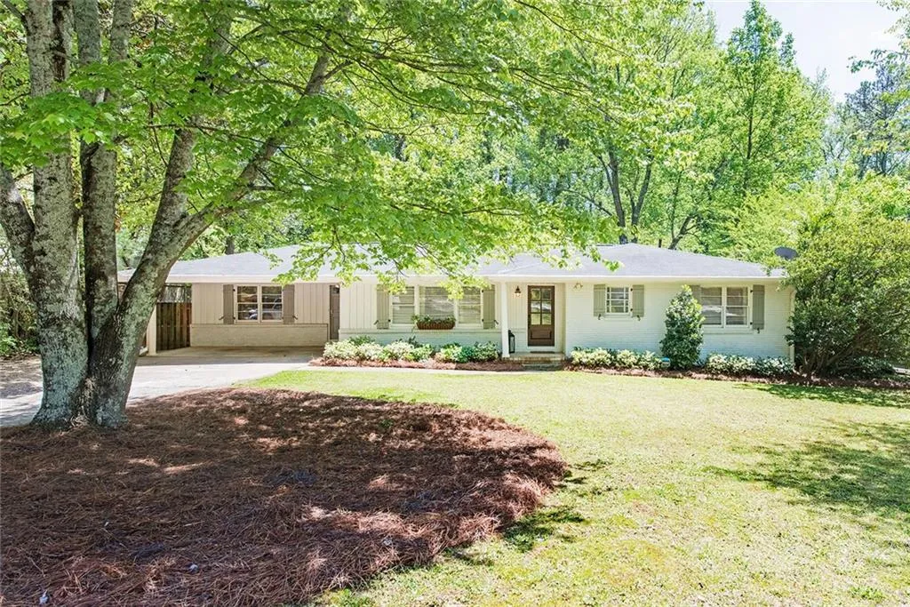 565 Windsor Parkway, Atlanta, Georgia 30342, 3 Bedrooms Bedrooms, ,2 BathroomsBathrooms,Residential,Sold,565 Windsor Parkway,7036609
