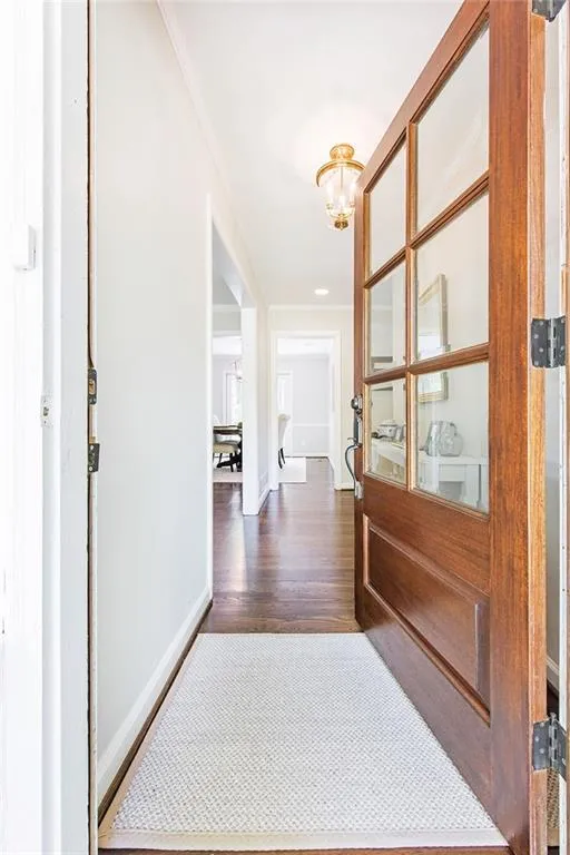 565 Windsor Parkway, Atlanta, Georgia 30342, 3 Bedrooms Bedrooms, ,2 BathroomsBathrooms,Residential,Sold,565 Windsor Parkway,7036609