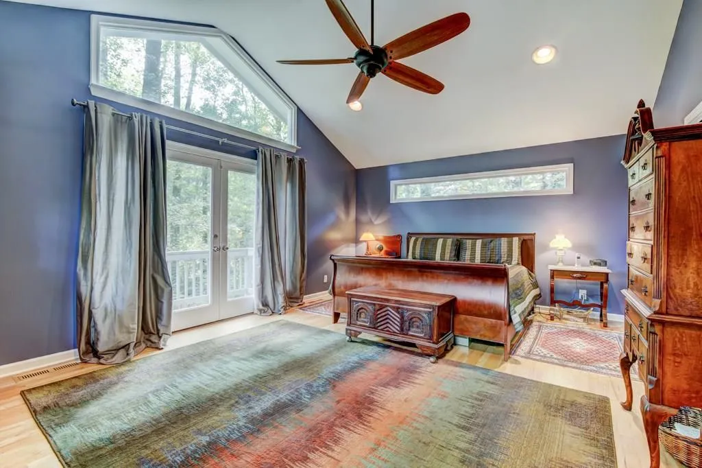 6275 Hunting Creek Road, Sandy Springs, Georgia 30328, 4 Bedrooms Bedrooms, ,3 BathroomsBathrooms,Residential,Sold,6275 Hunting Creek Road,6071610