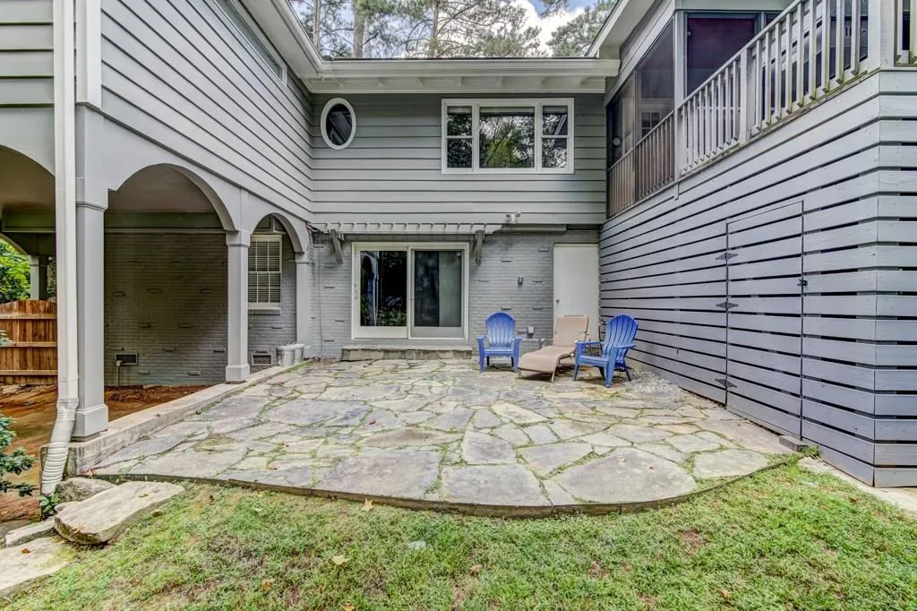 6275 Hunting Creek Road, Sandy Springs, Georgia 30328, 4 Bedrooms Bedrooms, ,3 BathroomsBathrooms,Residential,Sold,6275 Hunting Creek Road,6071610