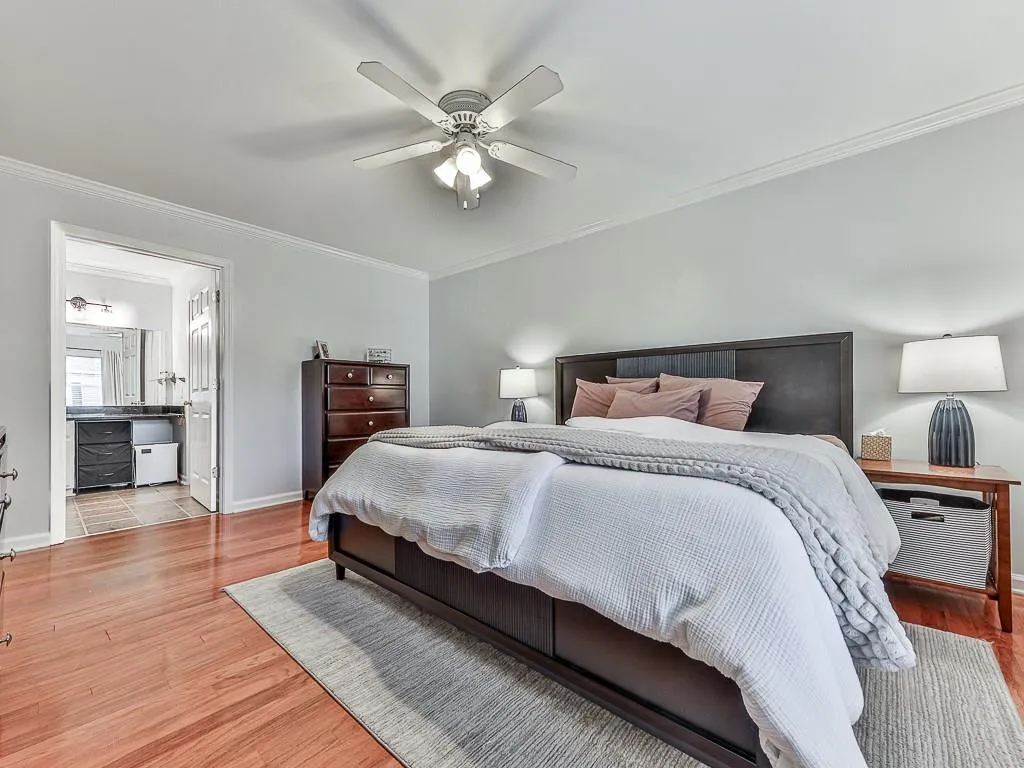 1708 Brighton Point, Atlanta, Georgia 30328, 3 Bedrooms Bedrooms, ,2 BathroomsBathrooms,Residential,For Sale,1708 Brighton Point,7719172