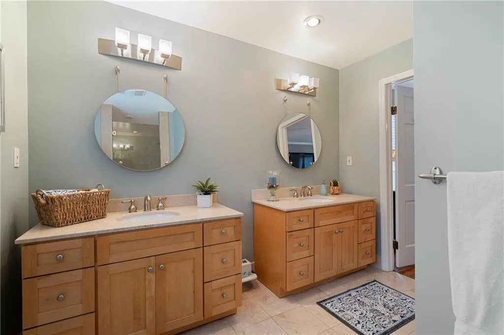 7297 Riverside Drive, Sandy Springs, Georgia 30328, 4 Bedrooms Bedrooms, ,4 BathroomsBathrooms,Residential,Sold,7297 Riverside Drive,6695638 7297 Riverside Drive, Sandy Springs, Georgia 30328, 4 Bedrooms Bedrooms, ,4 BathroomsBathrooms,Residential,Sold,7297 Riverside Drive,6695638