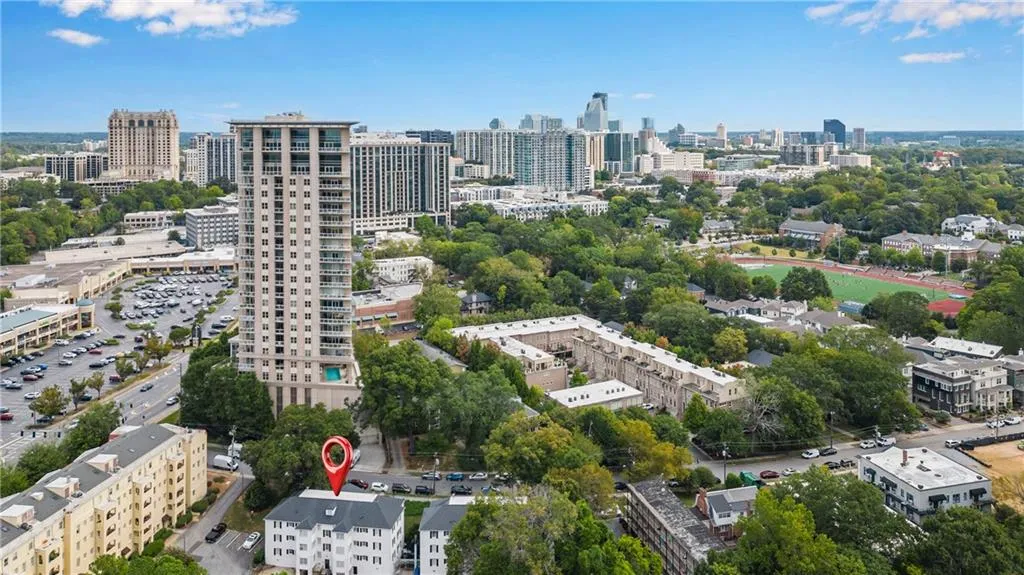 25 Sheridan Drive Ne Unit 5, Atlanta, Georgia 30305, 1 Bedroom Bedrooms, ,1 BathroomBathrooms,Residential,For Sale,25 Sheridan Drive Ne Unit 5,7659216