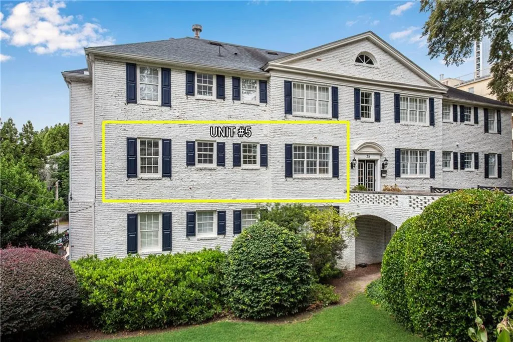 25 Sheridan Drive Ne Unit 5, Atlanta, Georgia 30305, 1 Bedroom Bedrooms, ,1 BathroomBathrooms,Residential,For Sale,25 Sheridan Drive Ne Unit 5,7659216