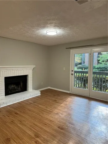 1413 Tuxworth Circle, Decatur, Georgia 30033