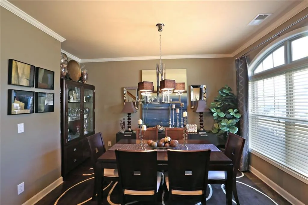 7585 Highland Bluff, Atlanta, Georgia 30328, 3 Bedrooms Bedrooms, ,3 BathroomsBathrooms,Residential,Sold,7585 Highland Bluff,5604770