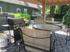6900 Roswell Road Unit C4, Atlanta, Georgia 30328, 2 Bedrooms Bedrooms, ,2 BathroomsBathrooms,Residential,Sold,6900 Roswell Road Unit C4,7158550